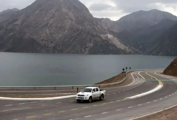 58ef3edf-2ca6-4168-8b8f-0149fd252765