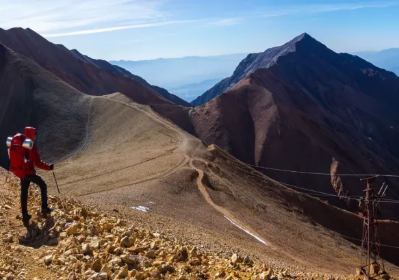 999c6e42-c9ae-45a9-b838-5b7c30755199