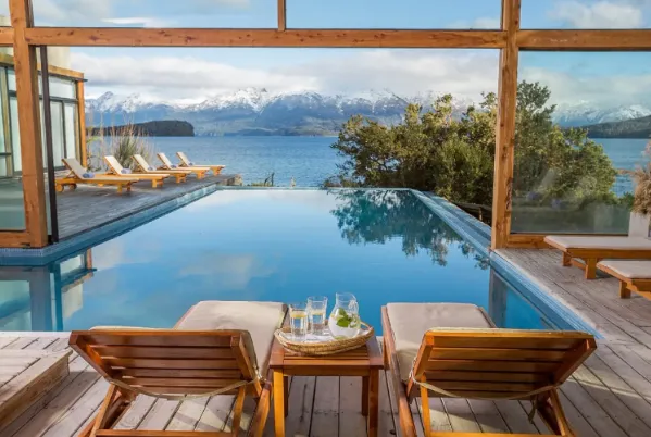 f2e7e596-db0c-435d-9f06-3d2330cd3592