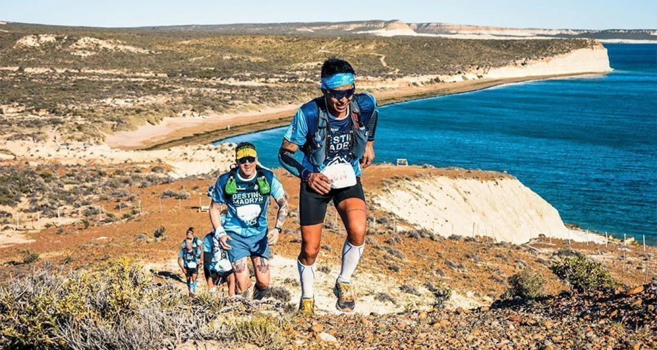 16742834afb5f1a0802403bec0db6d30_L