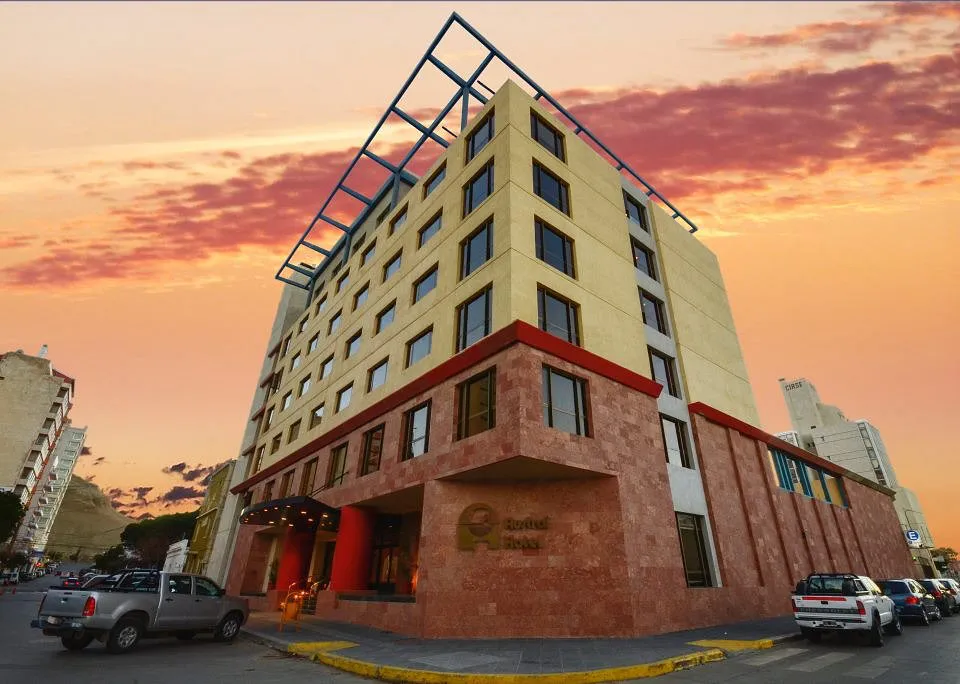austral-plaza-hotel