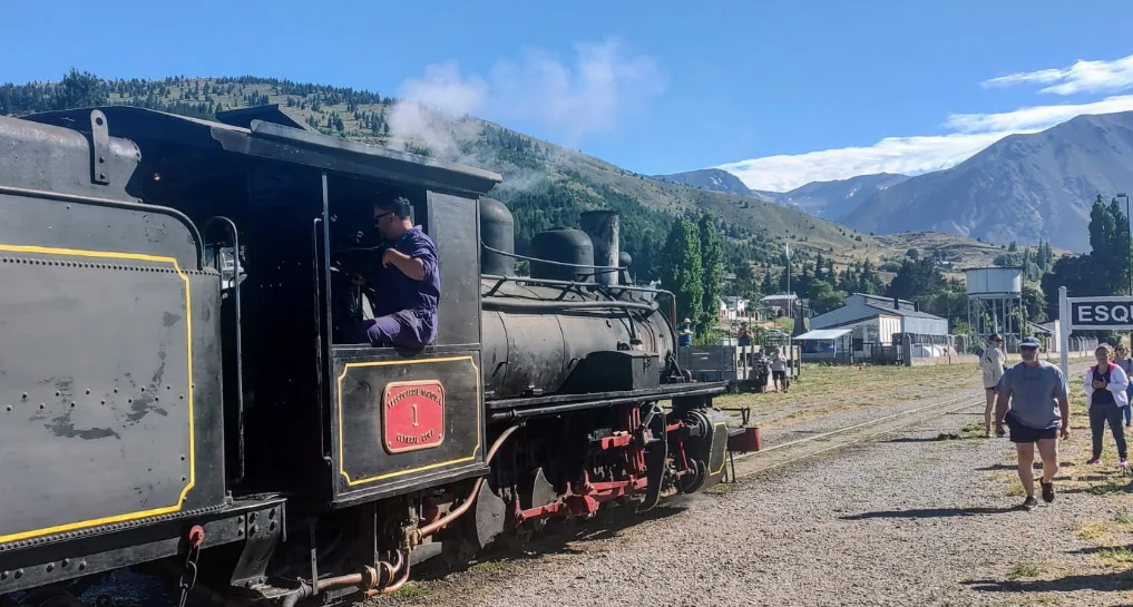 7f719548-9b7b-4efb-87e8-752a47f320e2