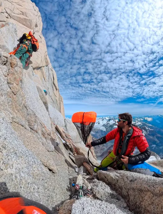 101e20fc-bf31-47d9-9ded-75d28fb3a31f