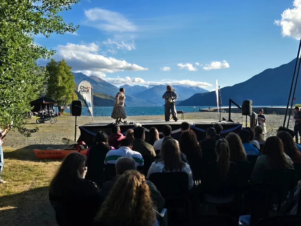 WhatsApp-Image-2025-12-18-at-17.15.18