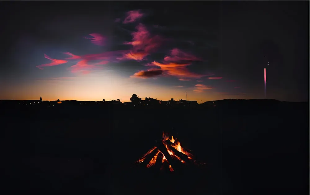 Fogata-playa-Rada-Tilly-1980x1252