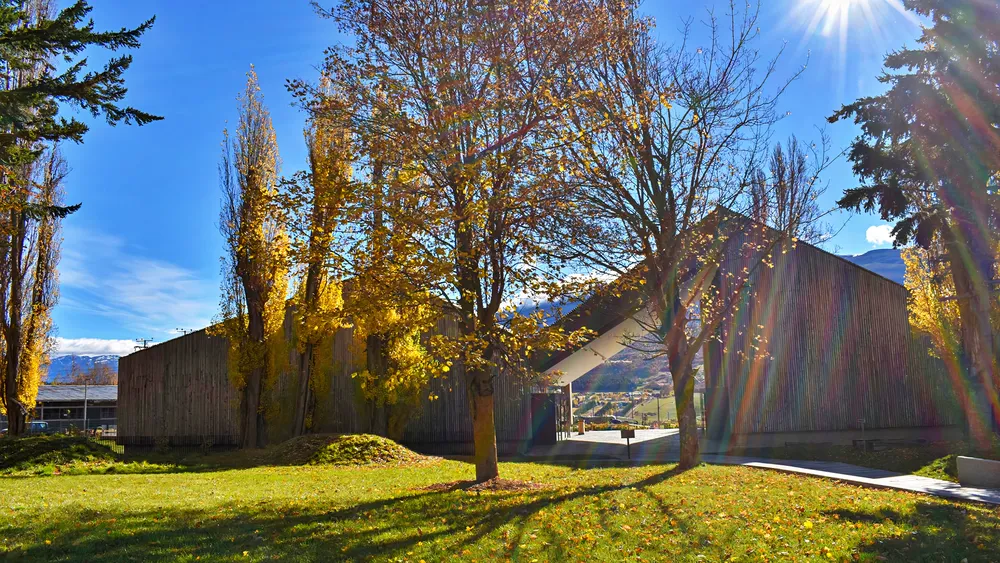 Museo Regional de Aysén_0_LE_auto_x4_light_ai