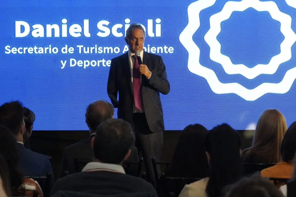 Visit-Argentina-Workshop-en-Paraguay-1-1024x683