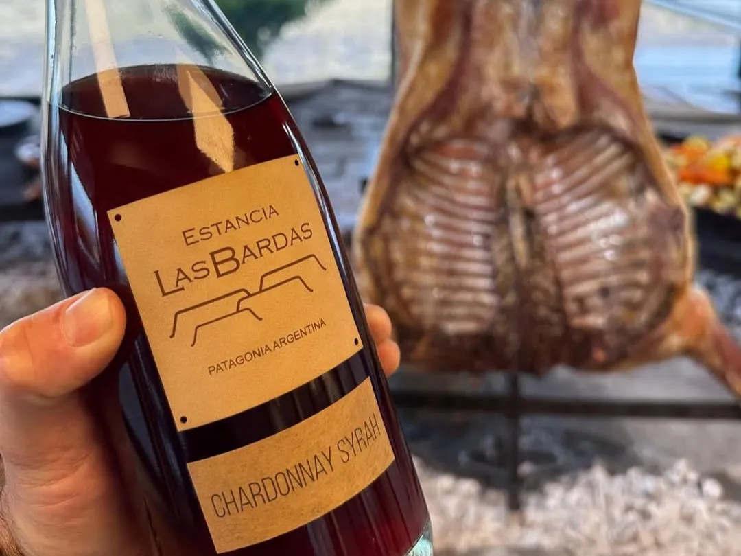 #MomentosLasBardas   En la estancia disfrutamos de los bellos momentos que nos brinda el lugar, la gente y la Patagonia.¡Gracias por formar parte de estos recuerdos!Se parte de nuestros #MomentosLasBardas¡Te espera