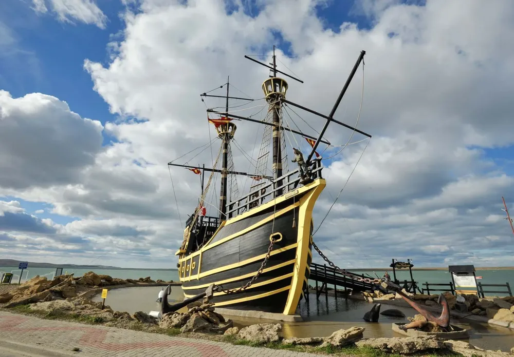 a0f6fa41-4a36-46f9-8151-d7235868bbe1