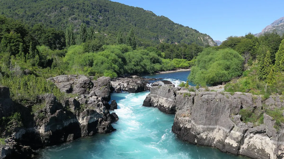 el-rio-a-la-altura-del