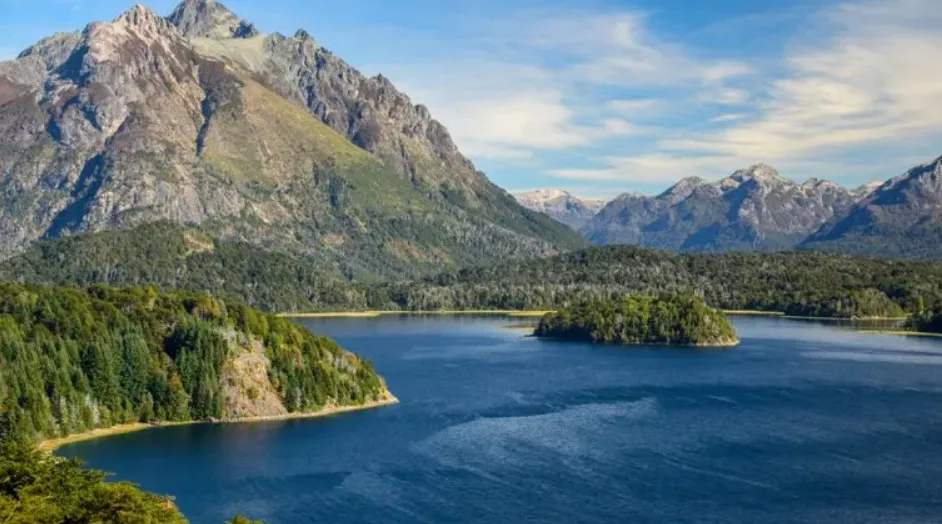 baf62a84-3a94-4946-a5b7-d2270a84e785