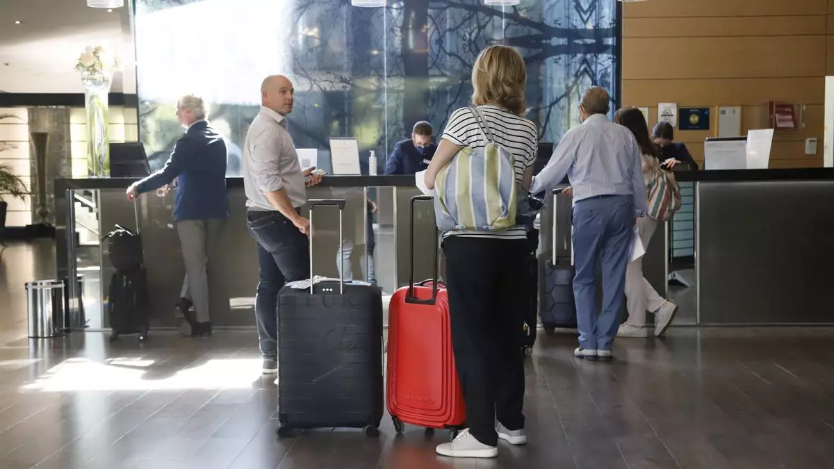 f0754085-de4c-448a-9a08-de8c66153c63_16-9-discover-aspect-ratio_default_0