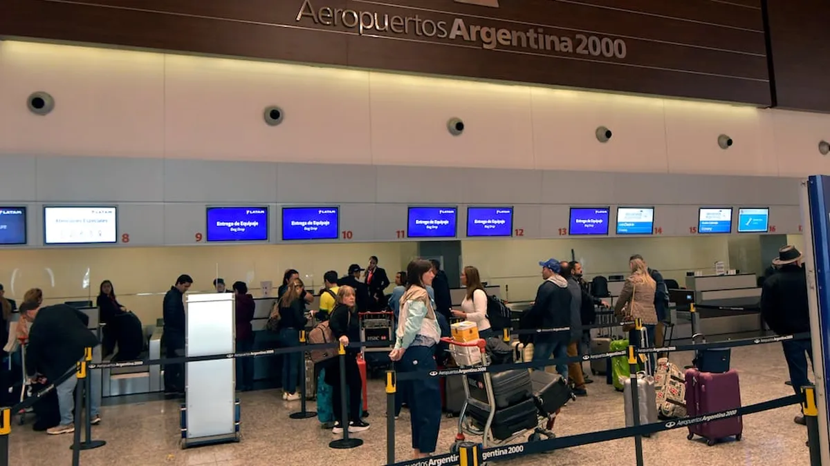 aeropuertos-argentina-2000-ofrece-empleo-la-terminal-aerea-ubicada-la-provincia-mendozafoto-orlando-pelichotti-los-andes