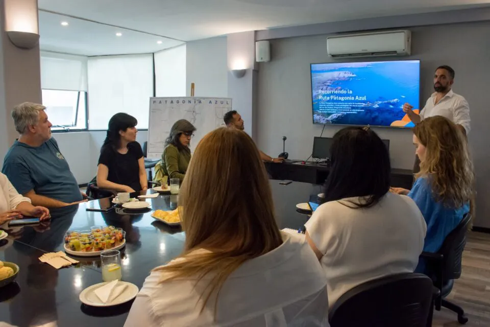 WhatsApp-Image-2025-11-22-at-12.04.01-960x640