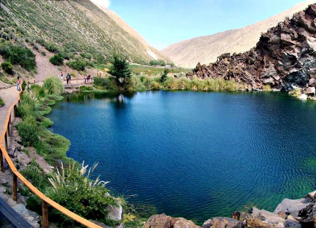 Malargue-Laguna-de-la-Nina-Encantada