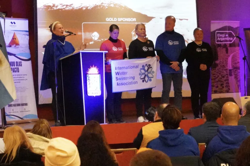 eba82c94-e5c6-430c-a7f3-eeca806939b8