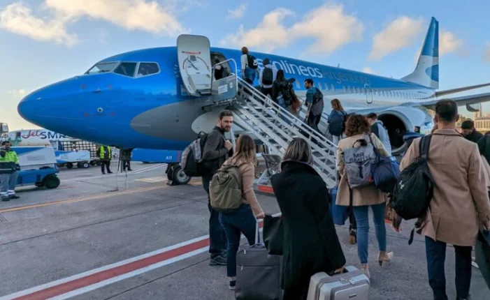 c5c240ca-c8c4-4d19-8c2f-700a64357c8d