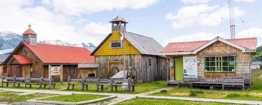 Carretera-Austral-Villa-OHiggins-Church
