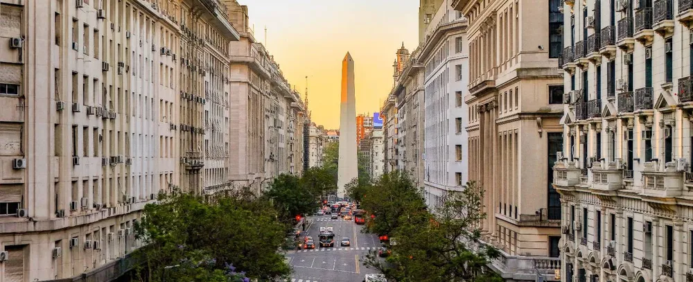 obelisco-atardecer-1500x610-2026-cm