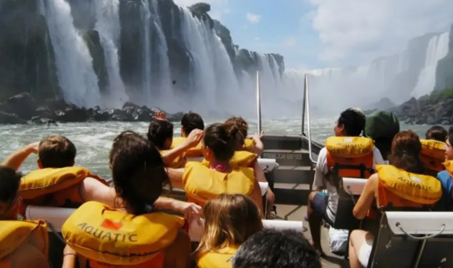 6b5bc621-165c-45a3-b936-fce4a3b54517