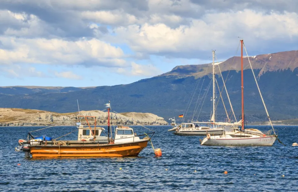 34ca5a48-082d-4852-bdd5-eb4cc816a289