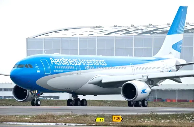 c4c4f826-7126-426b-a85d-4297e8f498b8