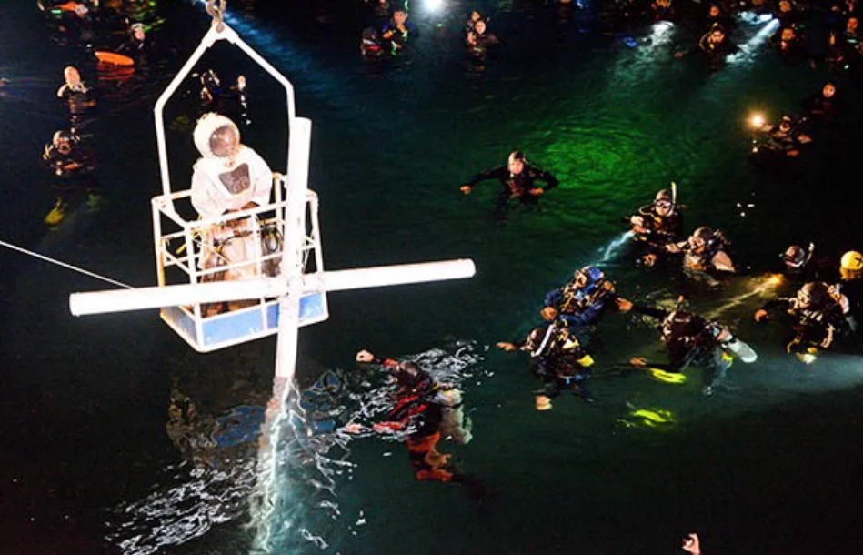 907b6c6a-fafd-4b27-a8bd-863a632578bb