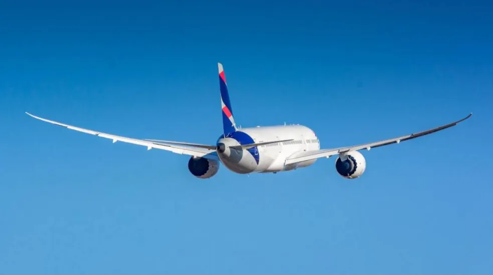 c7fb4d09-1297-4806-b595-6f3663802868